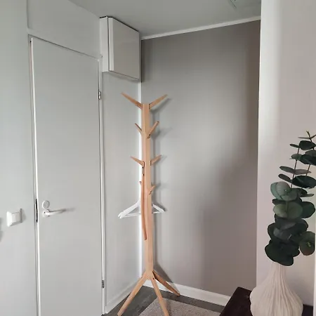 Huoneisto Linnankatu 25 *