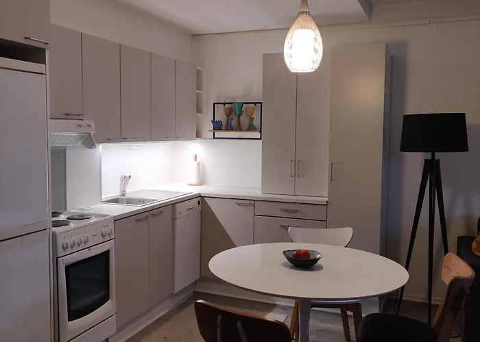 Linnankatu 25 Апартаменты *