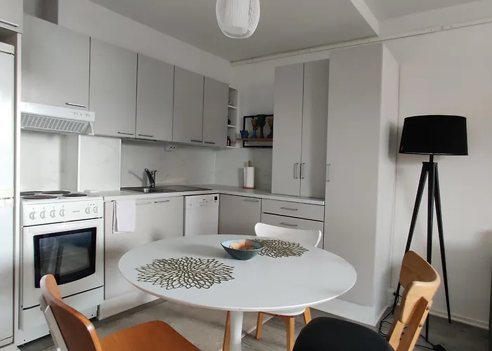 Linnankatu 25 * Савонлинна